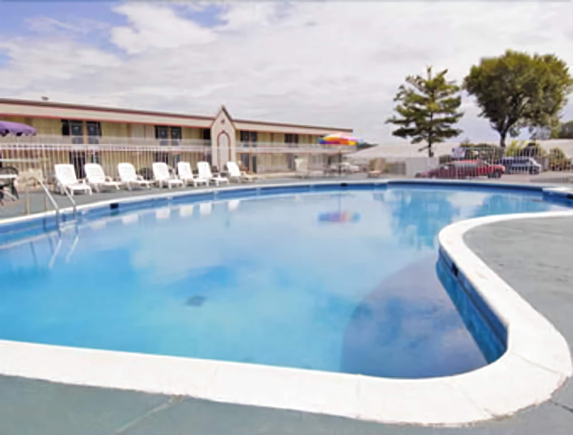 Travelodge By Wyndham Lynchburg Einrichtungen foto