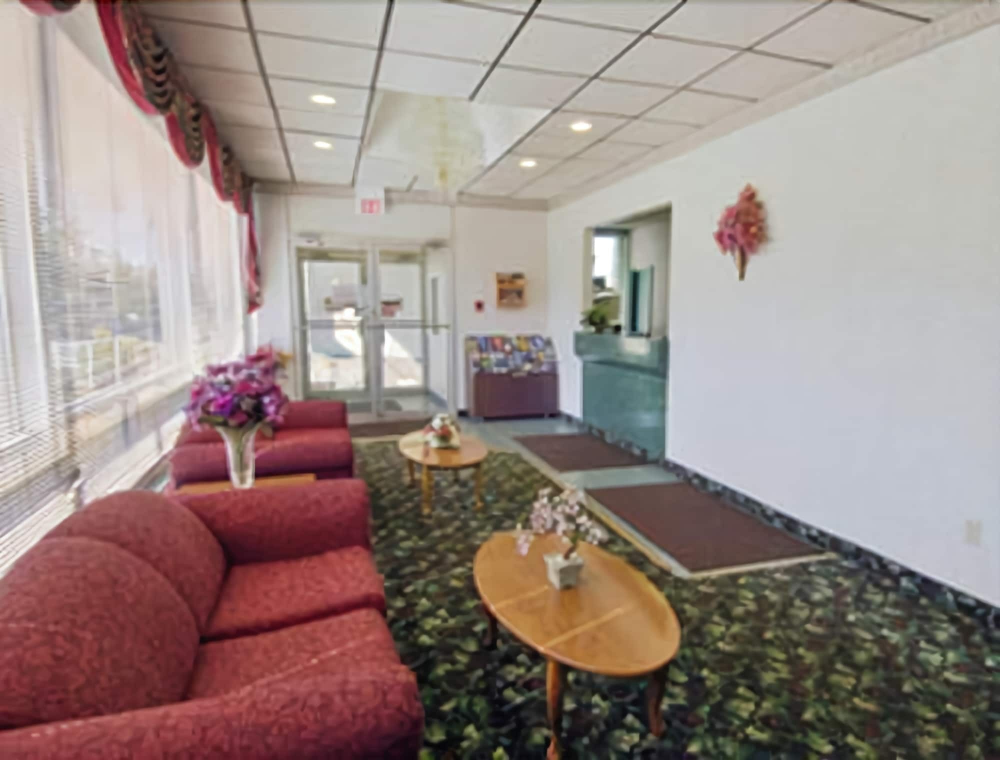 Travelodge By Wyndham Lynchburg Exterior foto